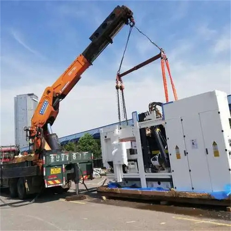 叶县附近小吊车联系方式|8-16吨|本地及时服务